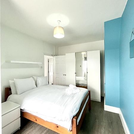 Modern 2 Bed Flat Close To Shoreditch / Free Wi-Fi Лондон Экстерьер фото